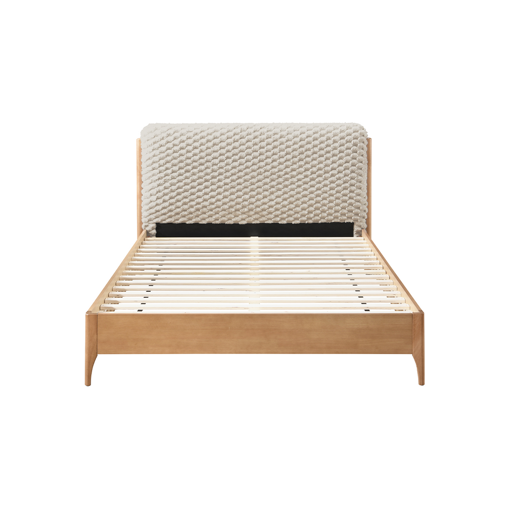 Hatti Wooden Bed