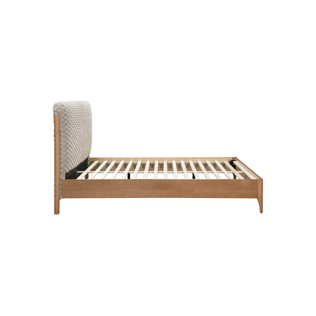 Hatti Wooden Bed