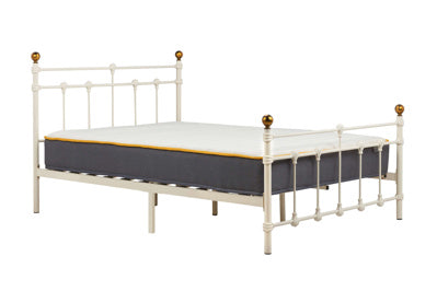 Globe Traditional Black Metal Bed